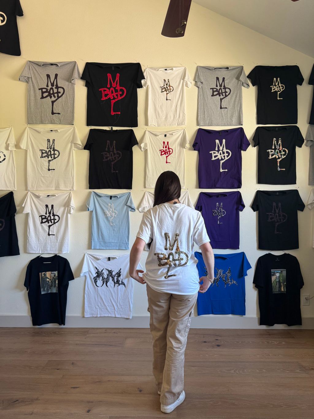 LOGO TEE (REFLECTIVE STITCHING) 45