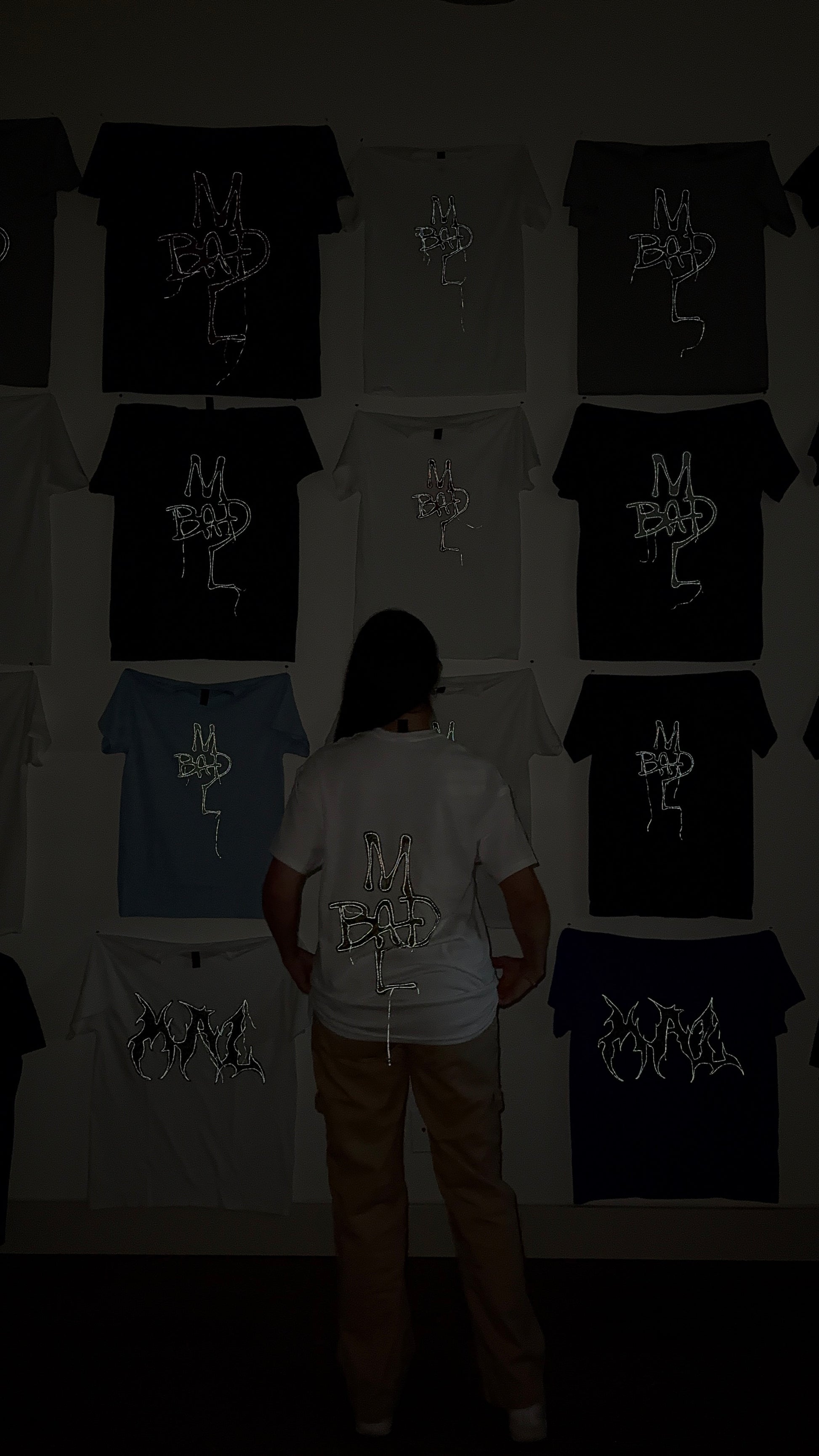 LOGO TEE (REFLECTIVE STITCHING) 45
