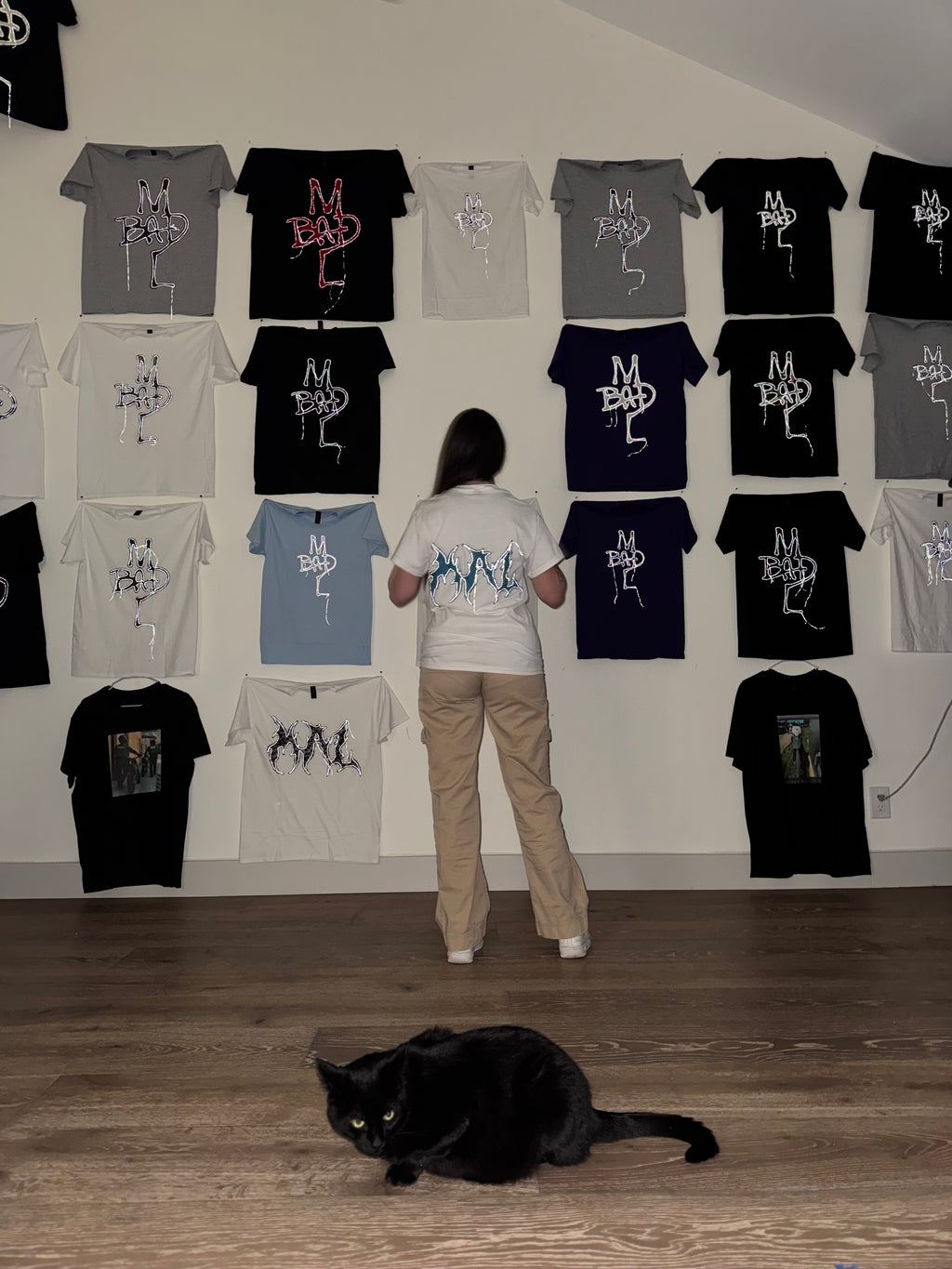 LOGO TEE (REFLECTIVE STITCHING) 49